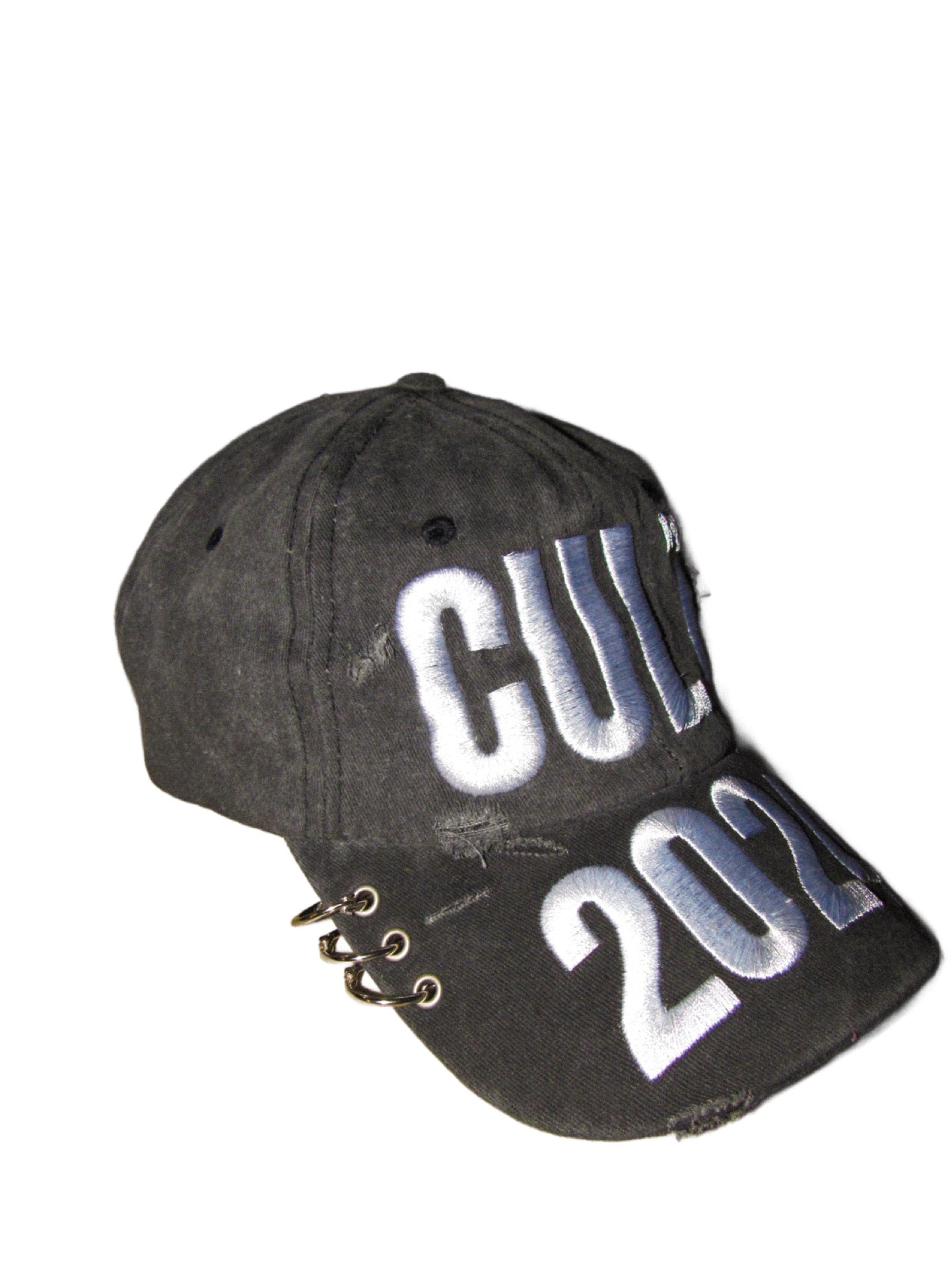 CULT2024 PIERCING HAT